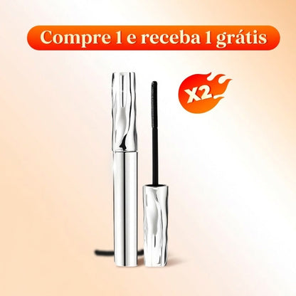 Rímel à prova d'água com fibras para um volume natural