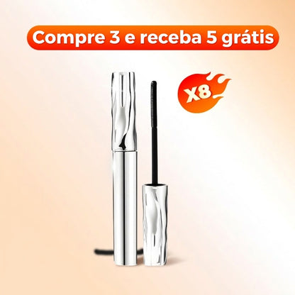 Rímel à prova d'água com fibras para um volume natural