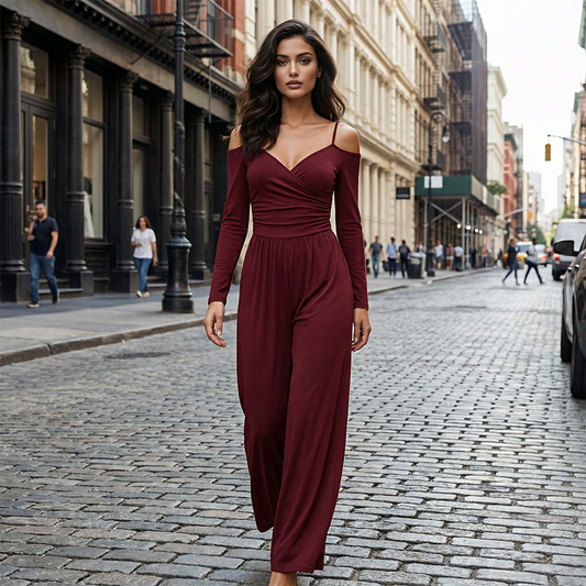 Jumpsuit mit schulterfreiem Neckholder-Ausschnitt und weitem Bein